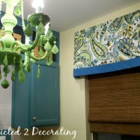 apple green chandelier 6