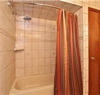reader question--bathroom tile