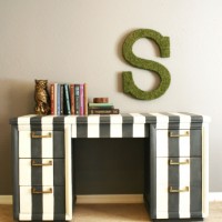 inspiration files--striped desk from because i like to decorate