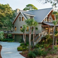 2013 HGTV Dream Home - Front Yard