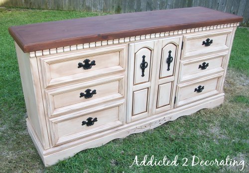 how to paint, distress and antique a piece of furniture