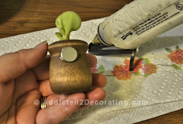 Make your own mini succulent planter fridge magnets