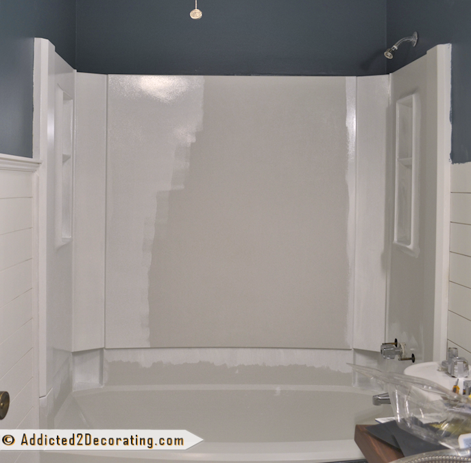 Bright white bathtub paint