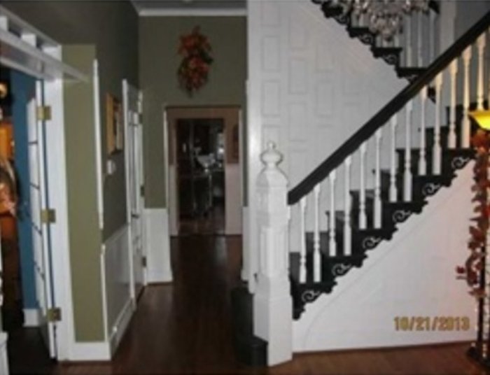 reader question - entryway paint color - 2