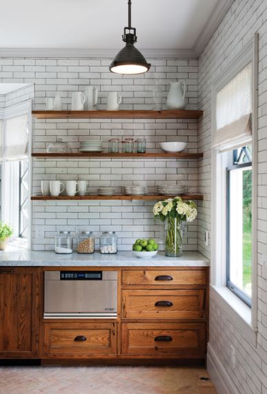 Kitchen by Crown Point Cabinetry, via Houzz