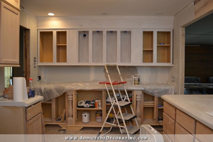 prepping kitchen cabinets for paint (a.k.a., why i don't prime or