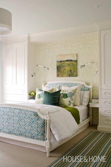 closets flanking bed - teenage girl bedroom via House & Home