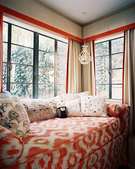 window treatments with upholstered cornice and side panels with accent fabric by Betsy Burnham, via Houzz