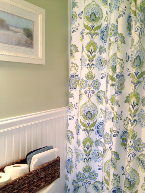 green and blue decorating - via Liberty Cottage Home