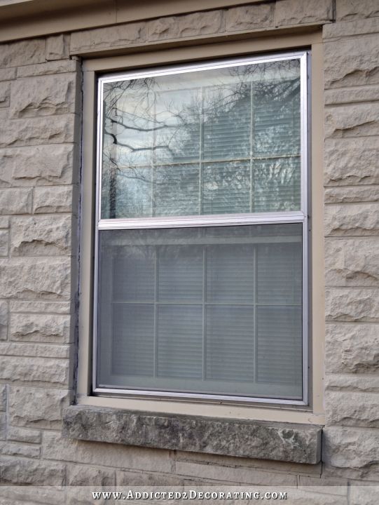 Aluminum storm window frame