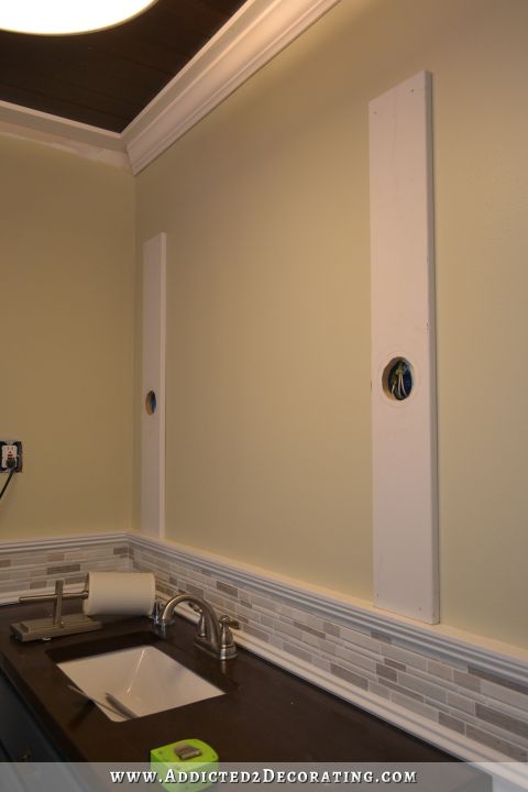 Framed bathroo mirror with integrated sconces - 3
