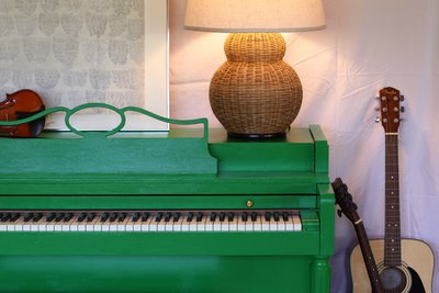 painted piano - green piano from Design Mom