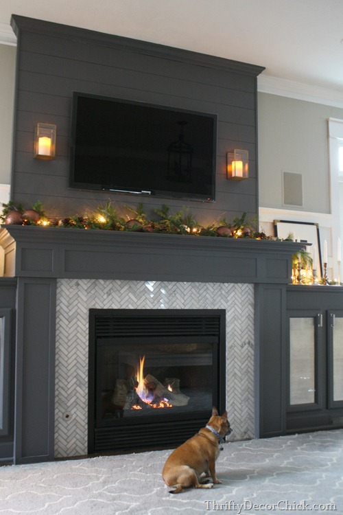 Beautiful Dark Gray & Black Fireplaces - Addicted 2 Decorating®