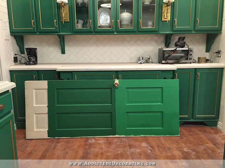 new-green-paint-options-benjamin-moore-clover-green-and-benjamin-moore-once-upon-a-time-2