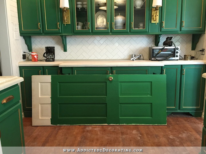 new-green-paint-options-benjamin-moore-clover-green-and-benjamin-moore-once-upon-a-time-5