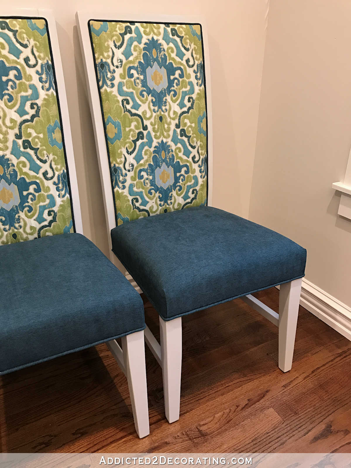 breakfast room dining chair makeover - after - front view of upholstered backrest and seat
