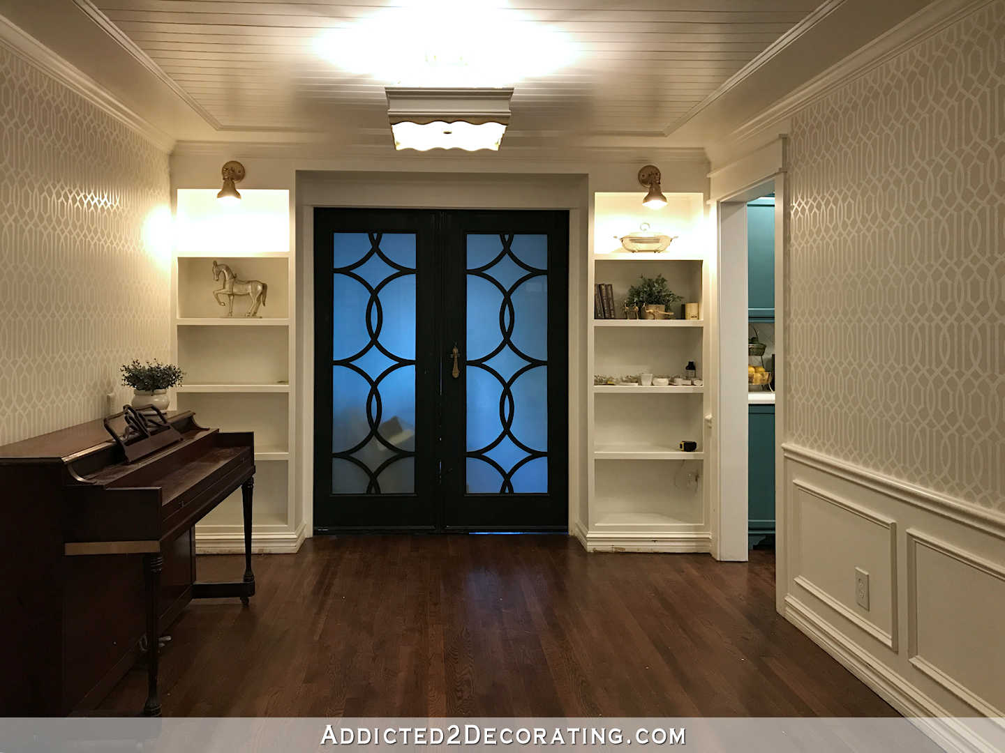 Music Room Walls With Stenciled Trellis Design