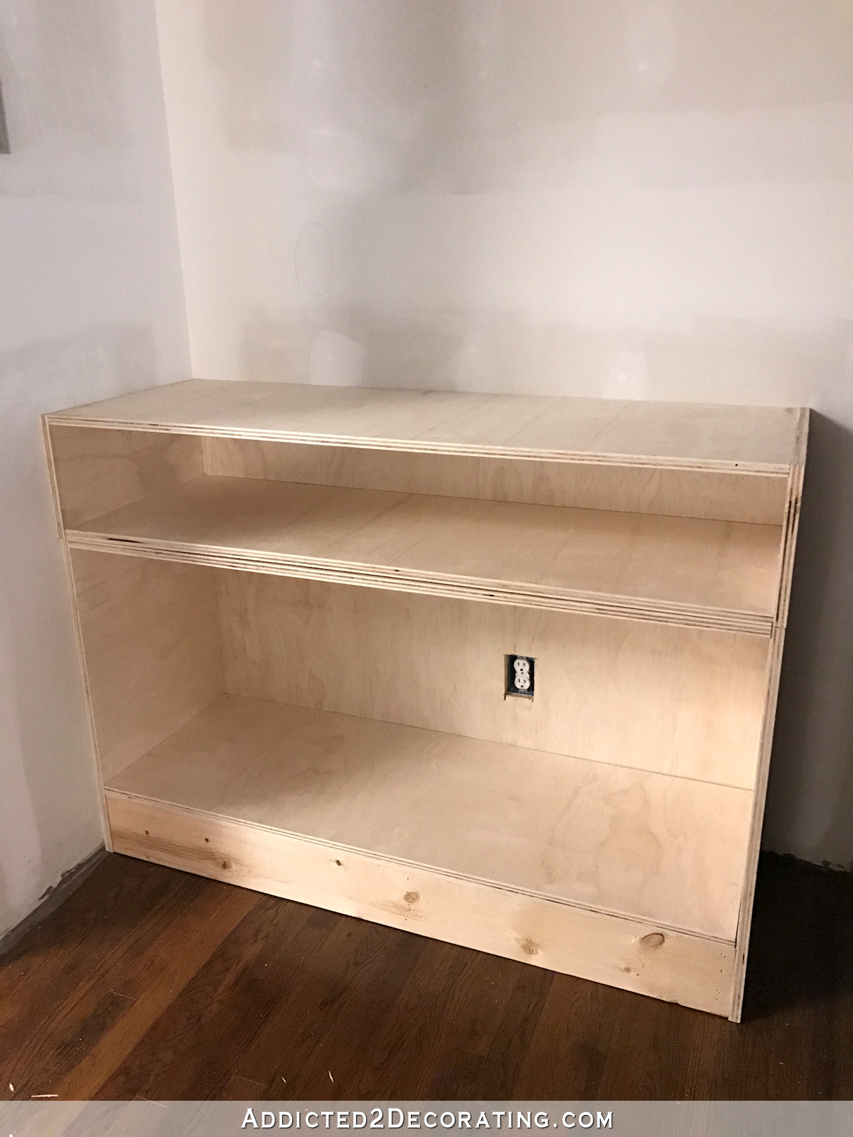 how to build cabinets- 12 - drawer section - stack drawer section on top of bottom cabinet section
