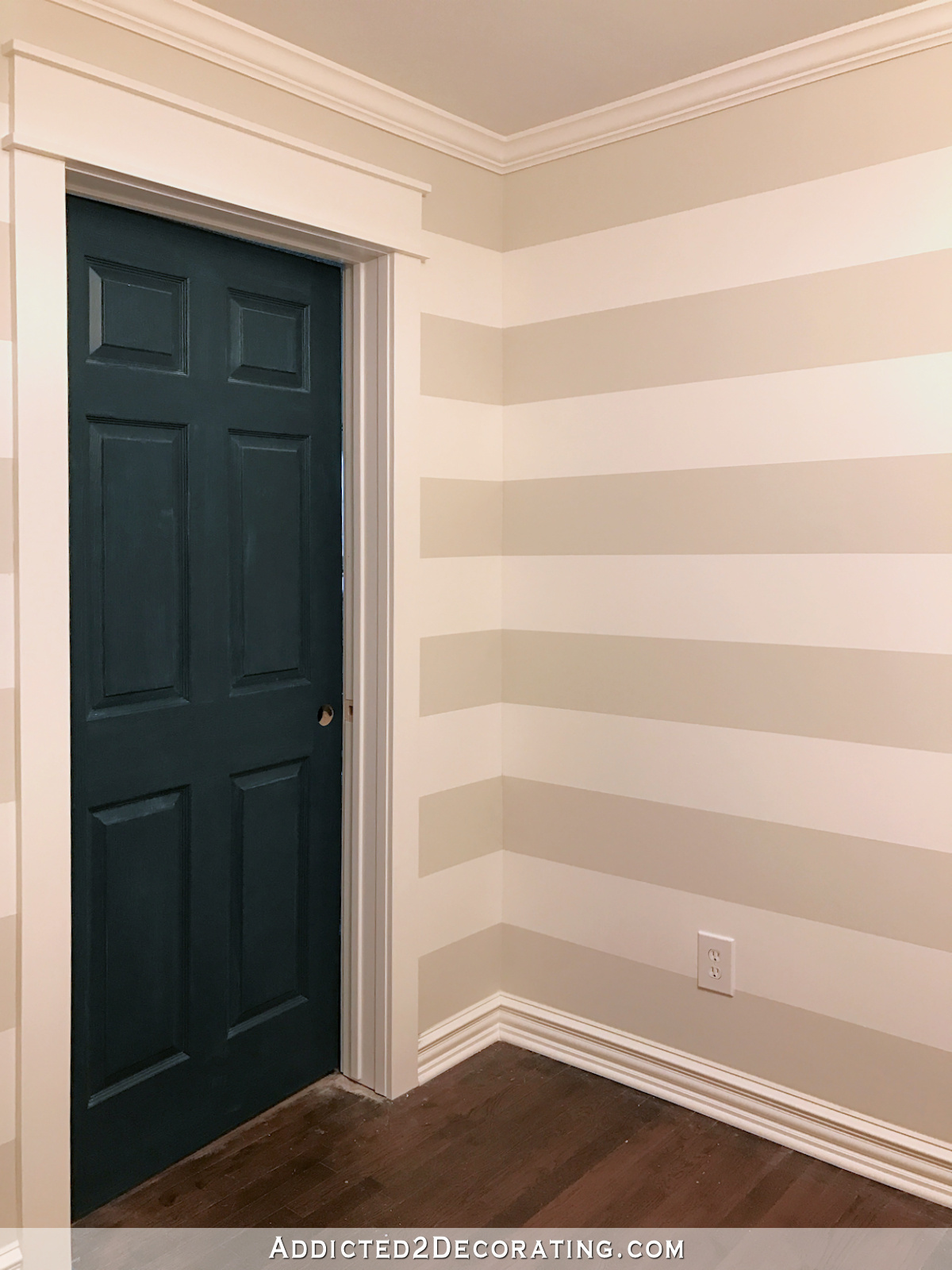 Stripes In The Hallway Plus How To Paint Perfect Stripes The Wall