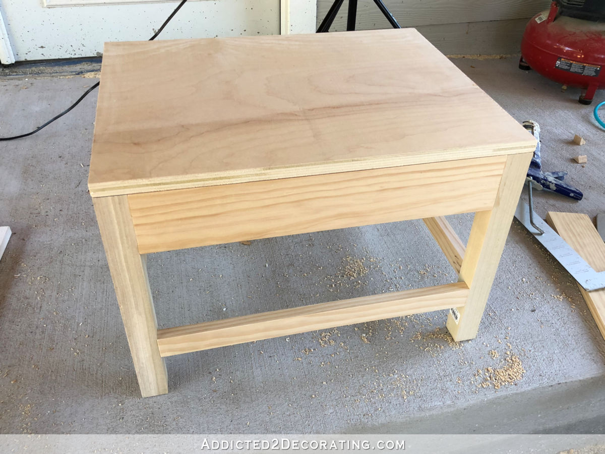 How to make a DIY Footstool, DIY and Crafts