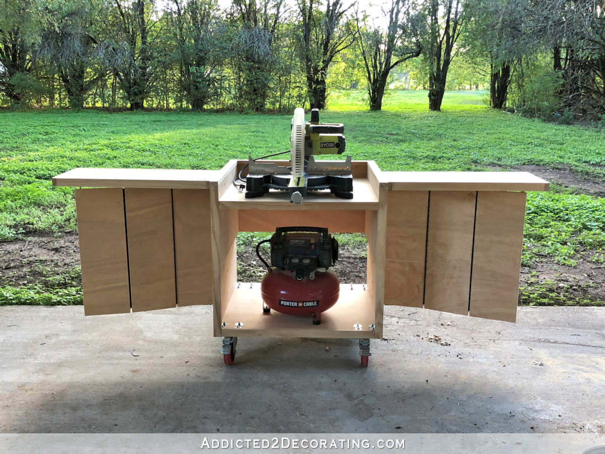 DIY Rolling Miter Saw Table With Expandable Support Side Wings