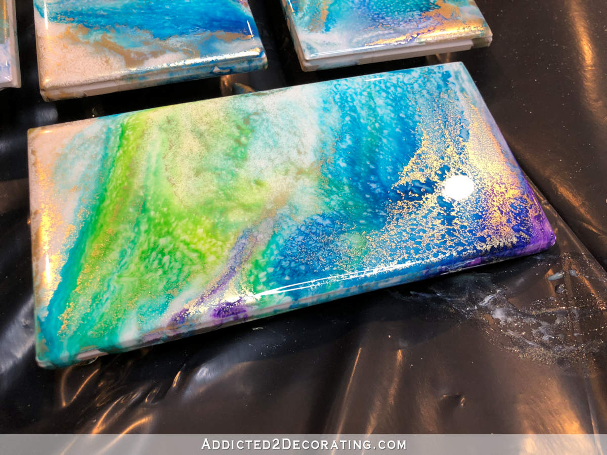 How to Paint with Alcohol Ink on Tile 