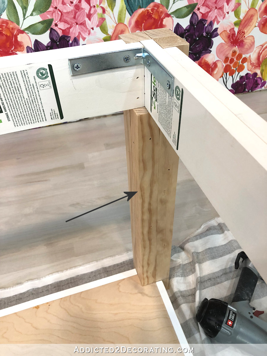 how to build a big craft table - 22 - add fourth piece to finish leg