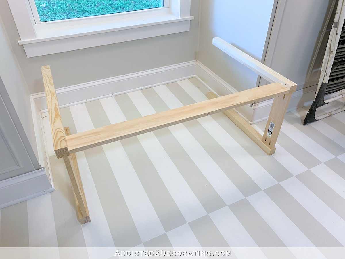 how to build a simple writing desk with a drawer - 10