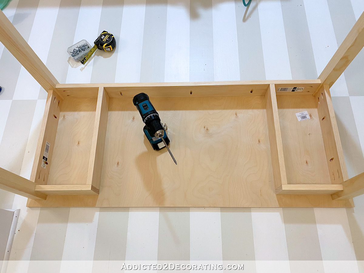 how to build a simple writing desk with a drawer - 21