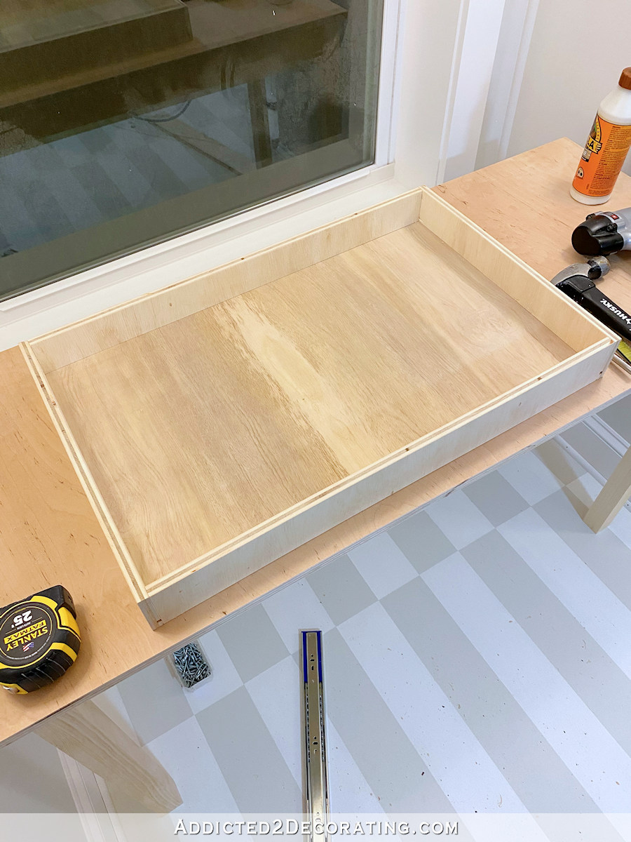 how to build a simple writing desk with a drawer - 27