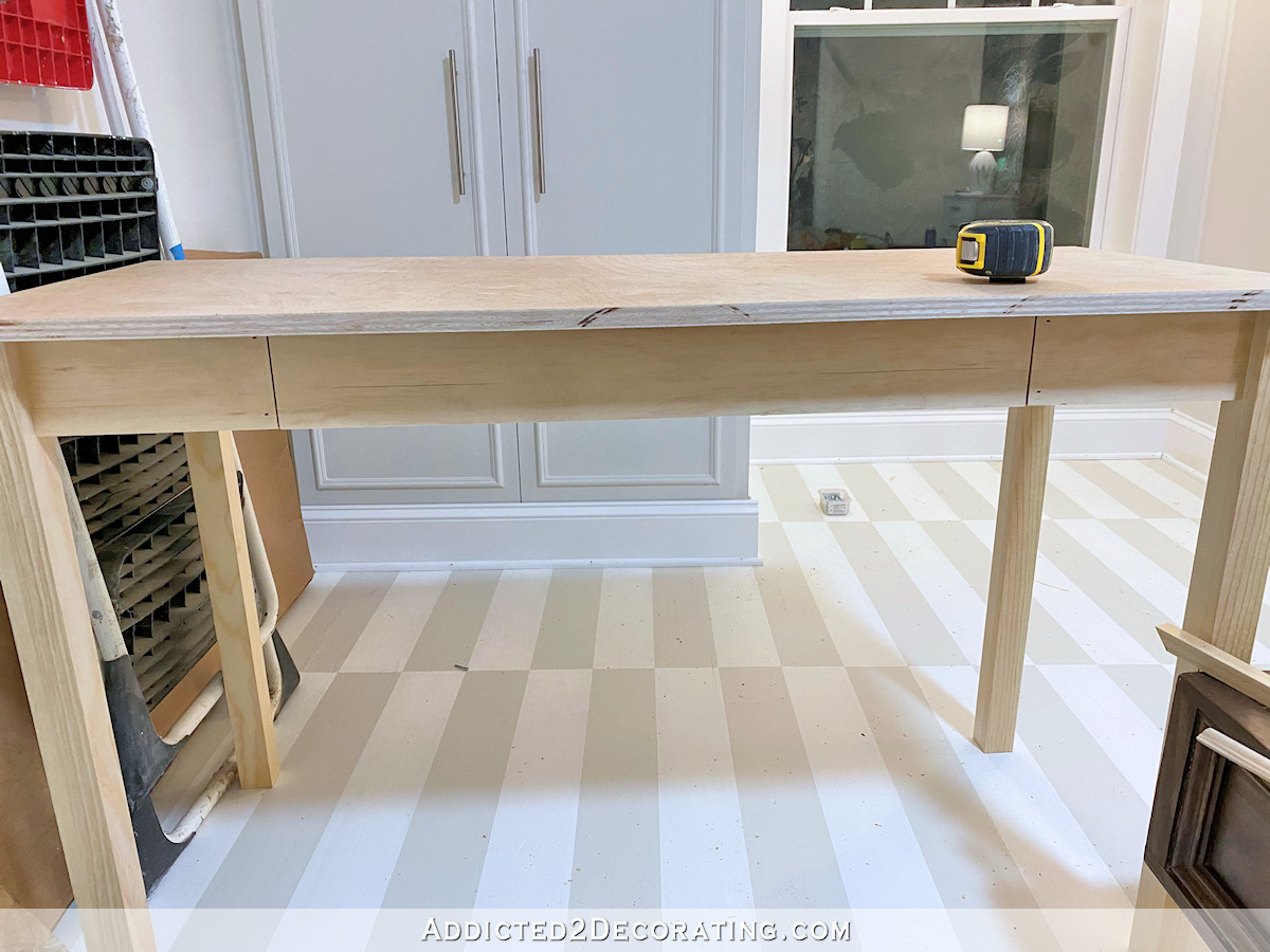 https://www.addicted2decorating.com/wp-content/uploads/2020/09/how-to-build-a-simple-writing-desk-with-a-drawer-32.jpg