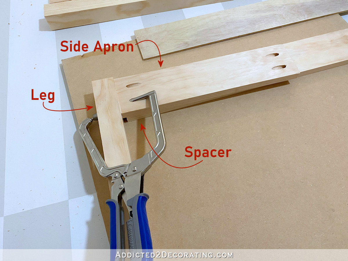 how to build a simple writing desk with a drawer - 4
