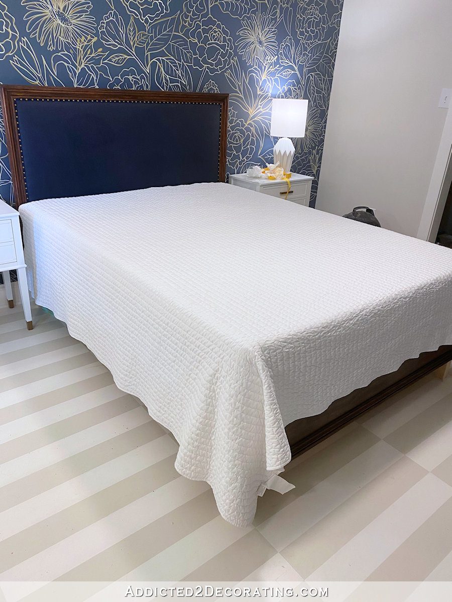 guest bedroom bedding - 1