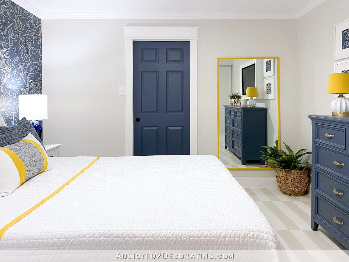guest bedroom - finished - entry wall