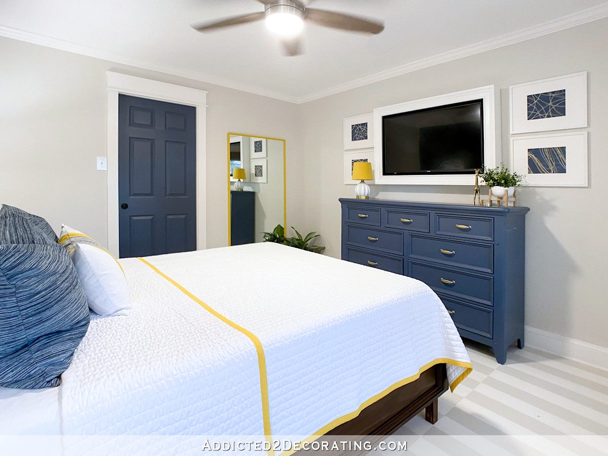 guest bedroom - finished - mirror corner