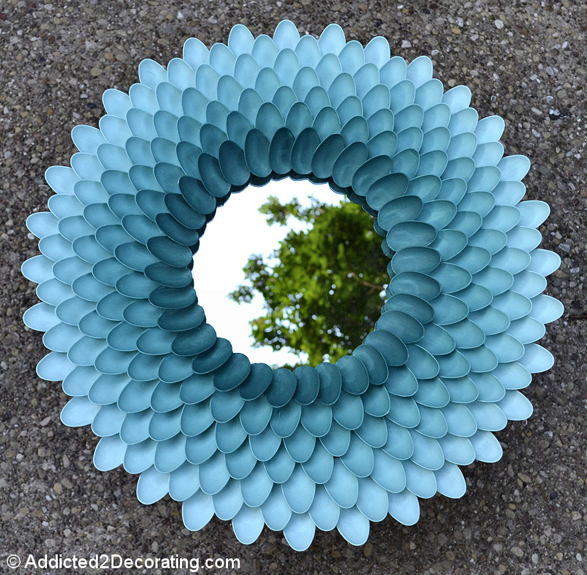 DIY artwork - chrysanthemum mirror made from spoons