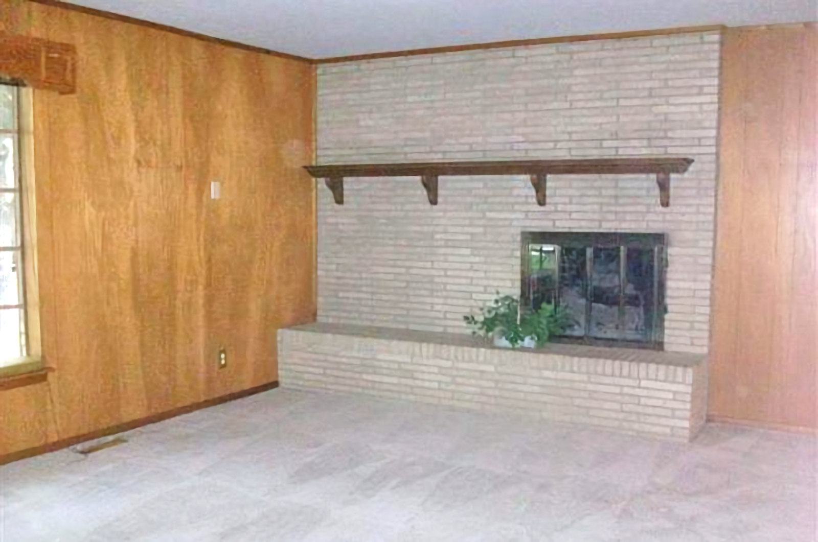 Reader Question: How Can I Build Symmetrical Bookcases Around This Fireplace?