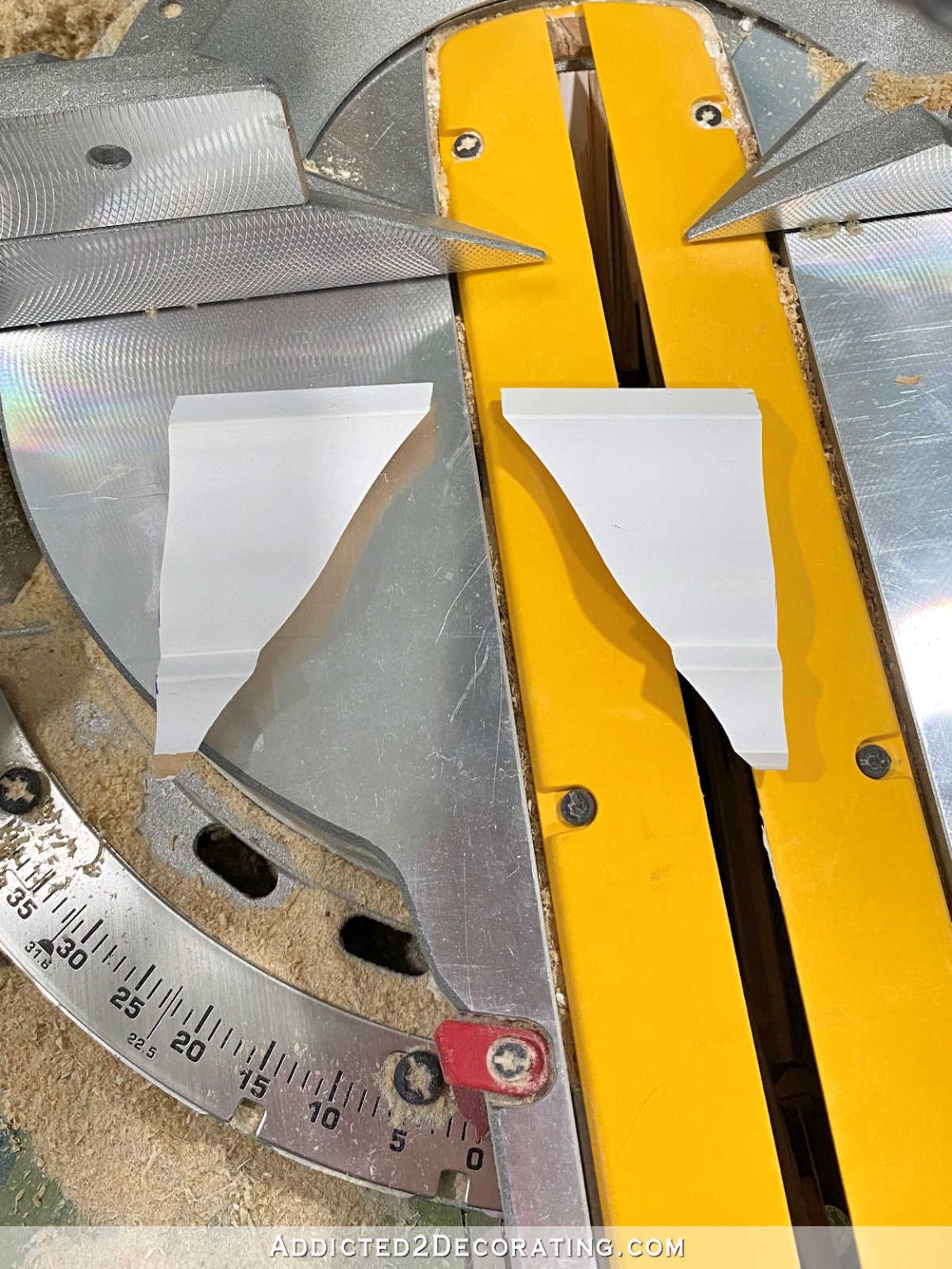 How To Dead End Crown Molding DIY Mid Molding Block Addicted 2