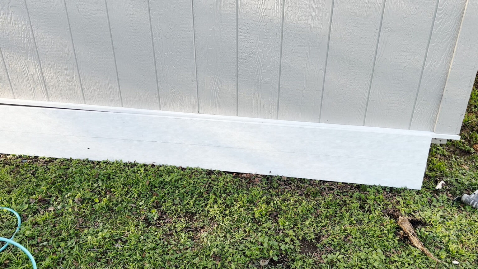 Using Rope As Skirting Adding Skirting To The Workshop, Part 1 - Addicted 2 Decorating®