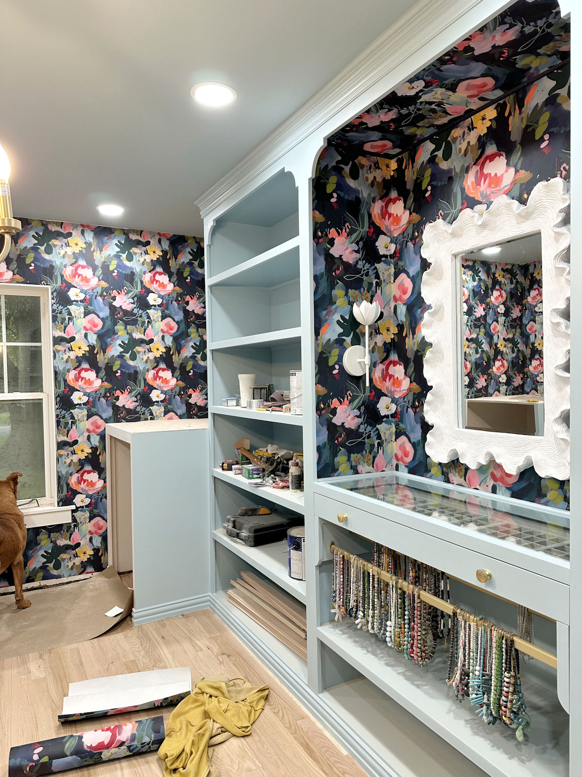 Big Closet Top Shelf Aesthetic Wallpaper
