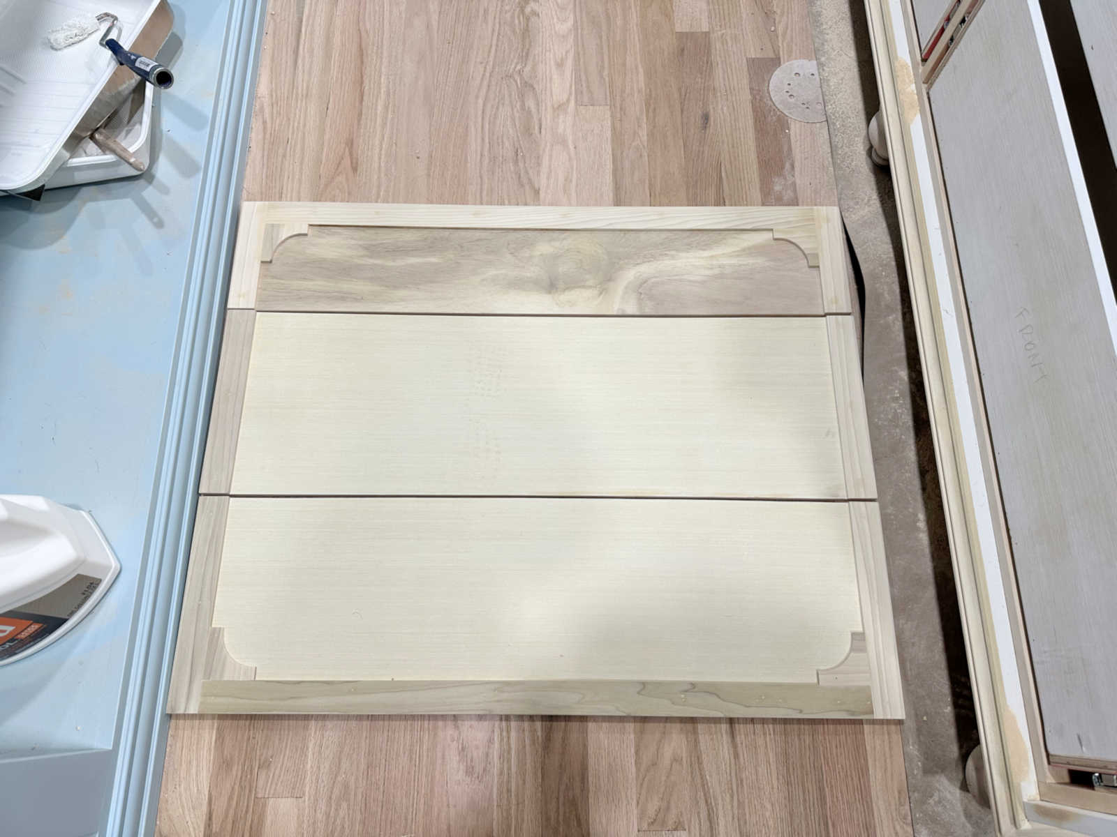 Island Drawer Fronts & Doors Are Built (Plus, My Artwork Lighting Choice)
