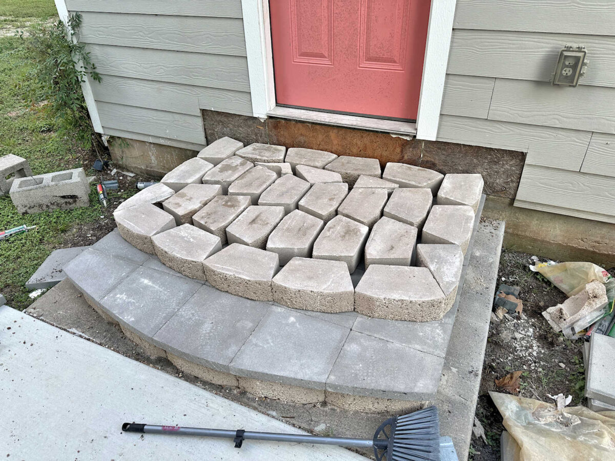 How to build DIY outdoor steps using retaining wall blocks and concrete pavers